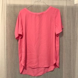 Size Large pink Banana Republic blouse.